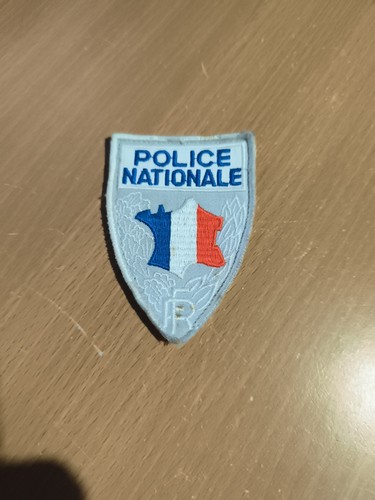 Insigne poitrine police - de,