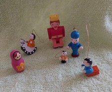 lot 6 diverses figurines en bois personnage poupée Russe déco Noël et autres