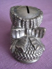 Tirelire ancienne - métal