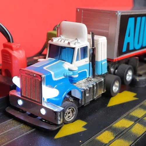 Aurora afx peterbilt racing - peterbilt,
