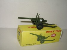 DINKY TOYS, Canon 5.5 médium