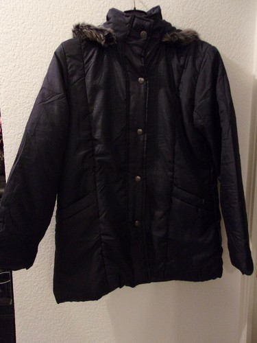 Manteau coupe vent capuche - manteau, coupe-