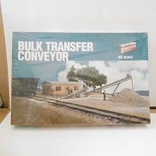 WALTHERS CONERSTORE HO