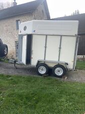 Van Chevaux deux places