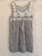 Robe tunique grise dentelle