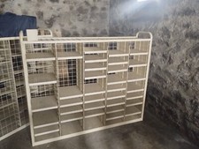 casier de tri postal en métal beige