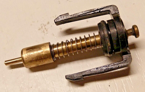 Pointeau piston starter