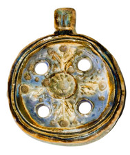 Rarissime médaillon pendentif par YVAIN pour Kéraluc à Quimper.