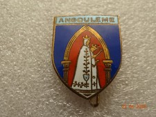 Broche Insigne RELIGION EGLISE