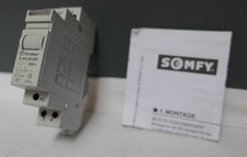 Telerupteur volet roulant 2NO 16A 230V AC inverseur 4 séquences 267548 FINDER 20