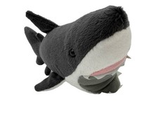 Poisson En Peluche Requin