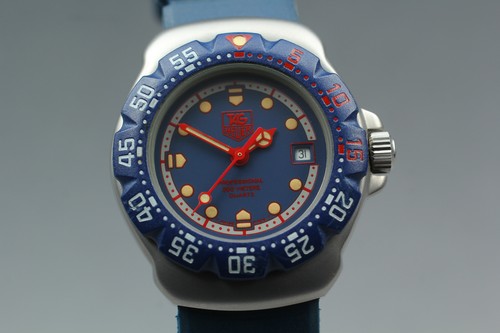 Presque comme neuve montre - comme, neuve]