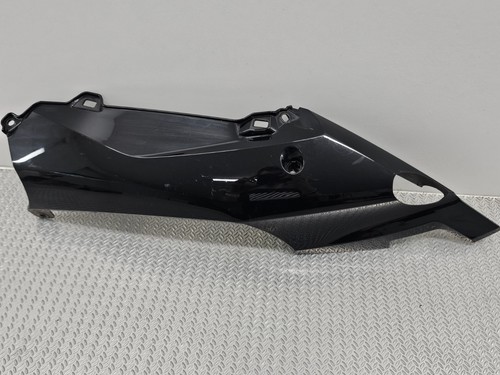 Compartiment casque gauche bmw - compartiment,