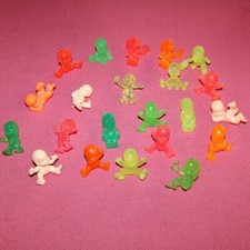 Lot de 22 figurines Les babies