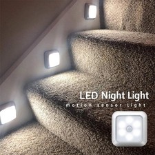 6 LEDs sous armoire lumière