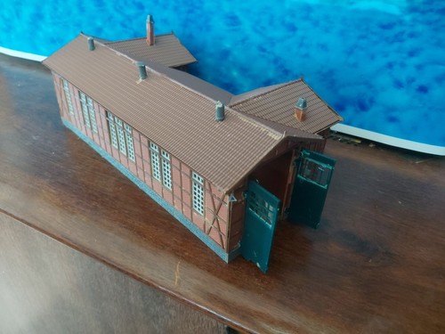 Maquettes remise locomotive - maquettes,