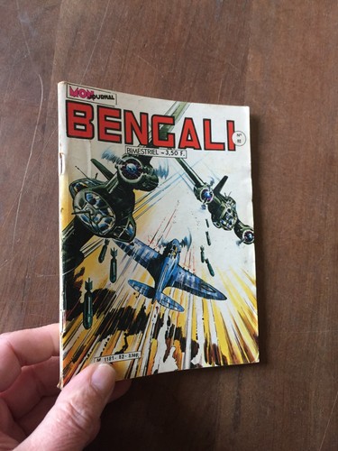Petit format bengali 82 - petit,