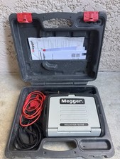 Megger MIT 320 Appareil De Mesure D’isolation Et De Conductivité