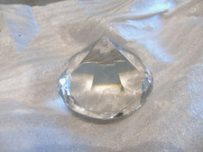 Presse papier en verre forme diamant, accessoire bureau 7,8 cm x 4,9 cm