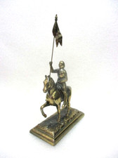 Statuette en régule doré 