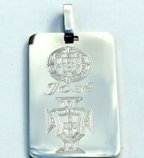 pendentif acier gravé croix