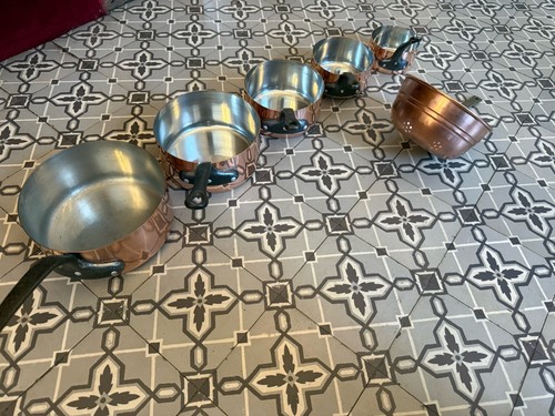 Lot casseroles et une - 5,