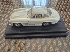 Burago voiture mercedes - burago,