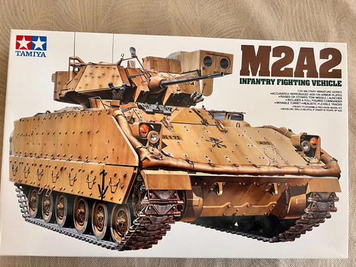 M2a2 bradley avec - bradley,