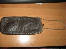 ancien étui à lunettes en cuir souple