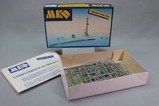 LE2332 MKD Alain Pras 590 train Ho 1/87 Maquette Complément de signaux