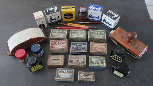 Lot boites de - boites,