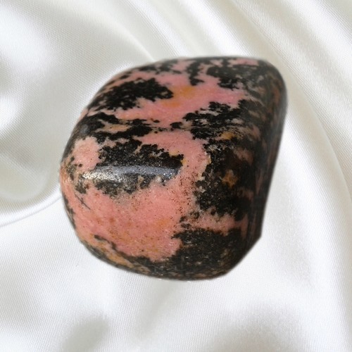 Rhodonite rose couleurs - rhodonite,