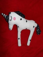 Doudou UNIVERS PELUCHE Cheval