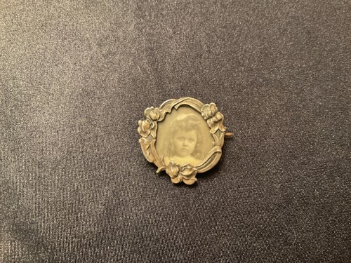 Broche porte photo - , militaire