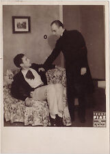 PHOTO - Claude SAINVAL et J. SERVIERE dans "Candida" de Georges Bernard Shaw.