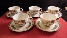 Service de 5 tasses et sous tasses en porcelaine Raynaud, Indian Tree