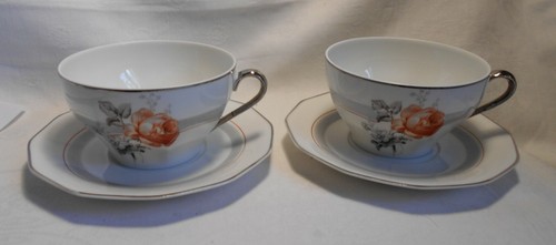 Tasses avec soucoupes decor - 2,