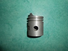 Piston Le Poulain 42,5 mm neuf ancien stock