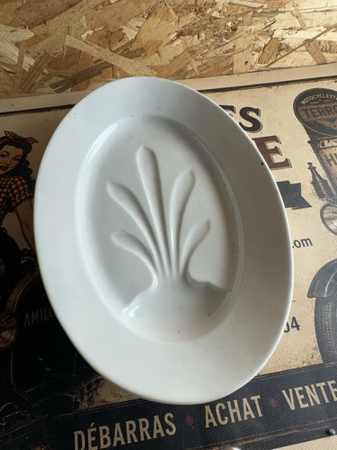 Rare grand plat - ,