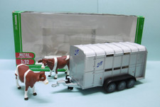 Siku - REMORQUE POUR BETAIL Ifor Williams + 2 vaches réf. 2890 neuf NBO 1/32