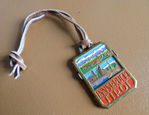 Ancien plaque tourisme