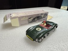 RARE ! Vieille ASTON MARTIN 3L