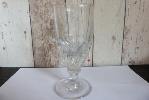 Ancien verre absinthe - ancien, a