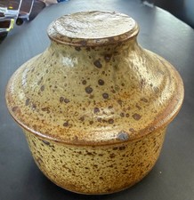 BEURRIER MOULE A BEURRE A EAU