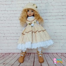 Beige country style outfit for
