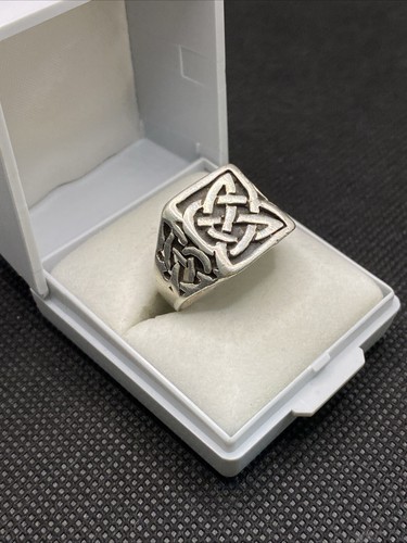 Ancienne chevalière bague - ancienne, en