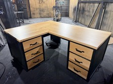 Bureau design industriel d'angle - Atelier de fabrication de meuble sur mesure