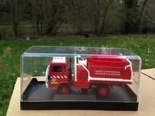 ADM  METAL CAMION POMPIER