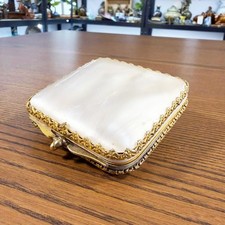 Sublime Poudrier en nacre et