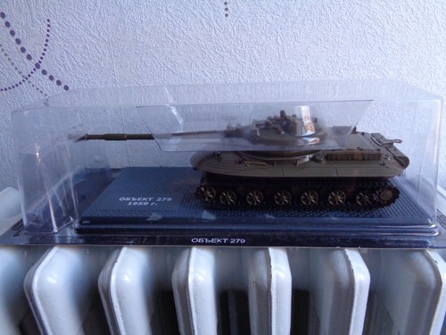 Voiture miniature char - 1/48,